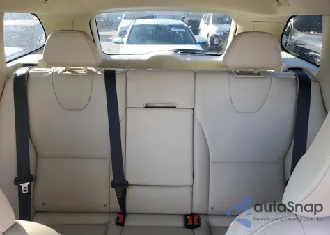 2015 Volvo Xc60 T5 Premier из США, поврежденный, VIN YV440MDK2F2679364